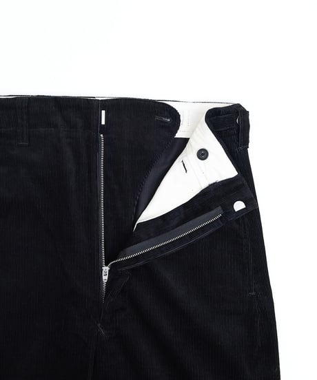 #-46 Seamless 14w corduroy pants (Black)