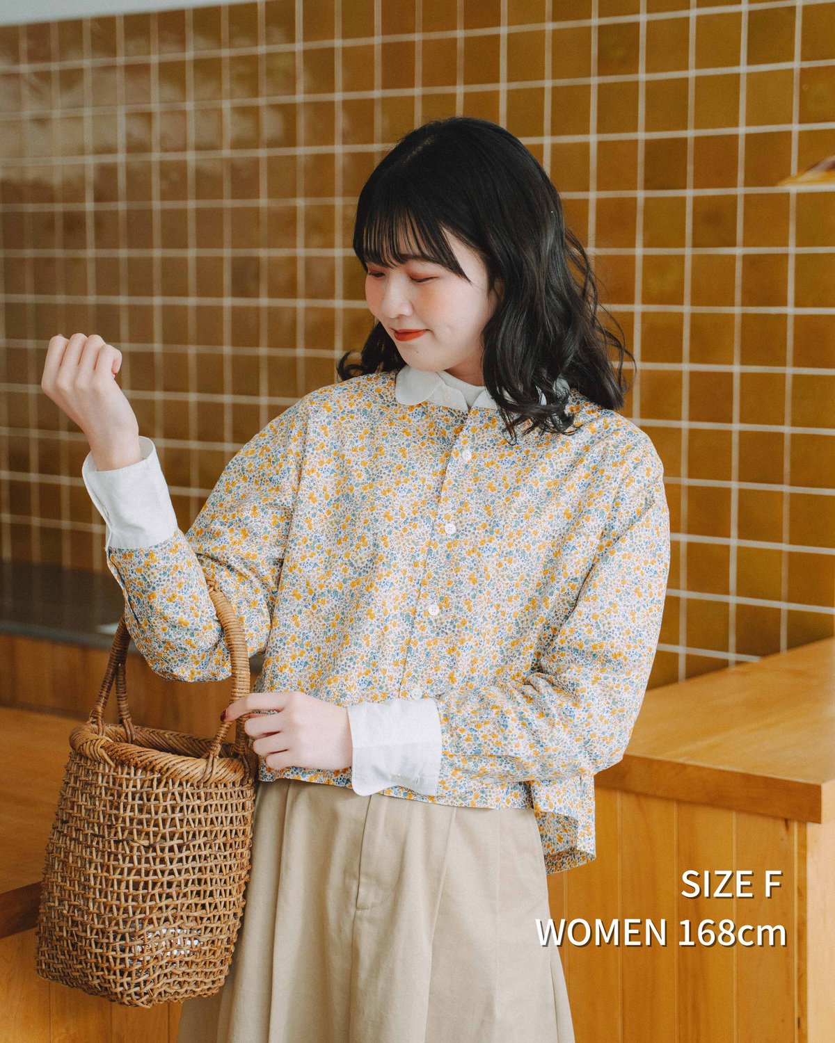79 2way detachable collar liberty print shirt