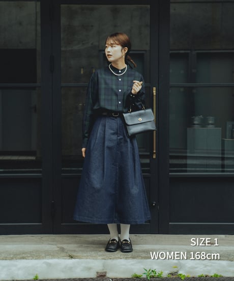 #-70 Rigid denim 2tuck skirt