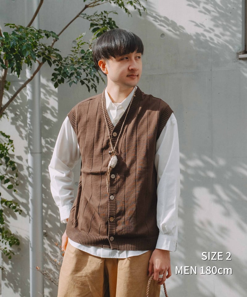 09 16G Giza cotton vneck knit vest (Navy) | U