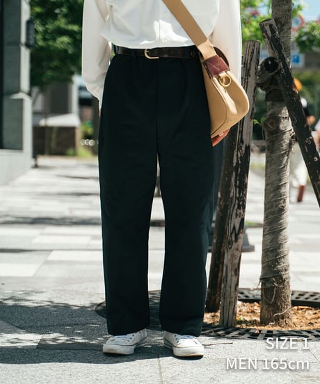 #-18 Seamless gabardine chino pants (Black)