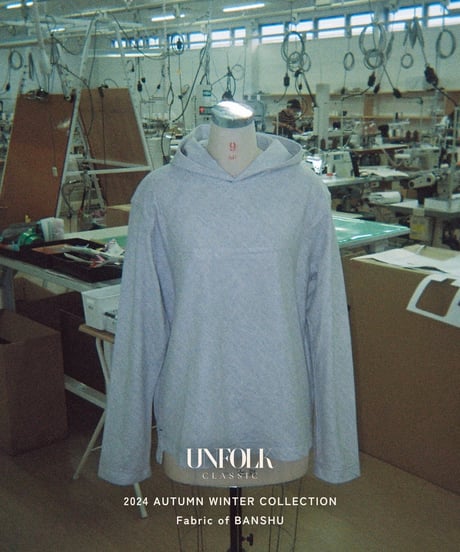 "UNFOLK CLASSIC" Banshu double gauze bias cut hoodie