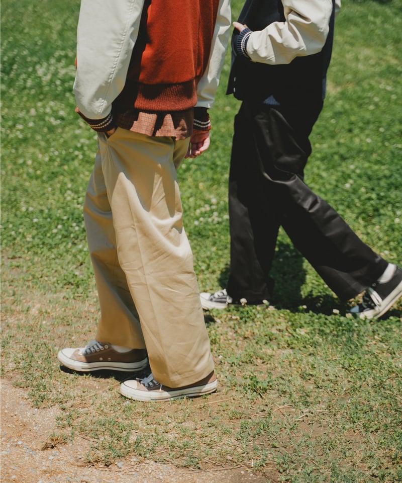 38 Seamless west point chino pants (Beige) |