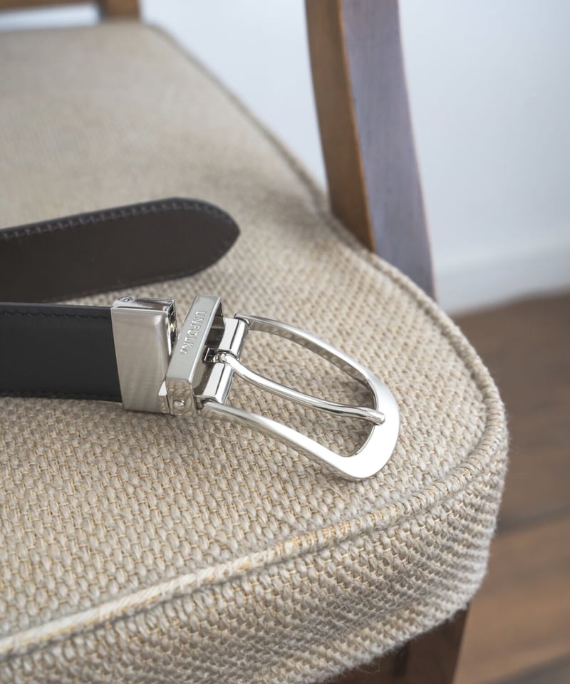 02 Reversible leather belt | UNFOLK