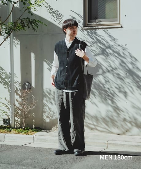 #-09 Giza cotton vneck knit vest (Black)