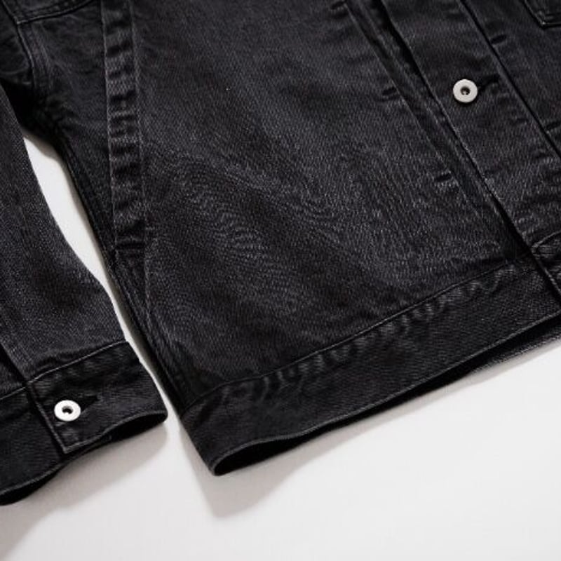 FADE BLACK DENIM JACKET | Em
