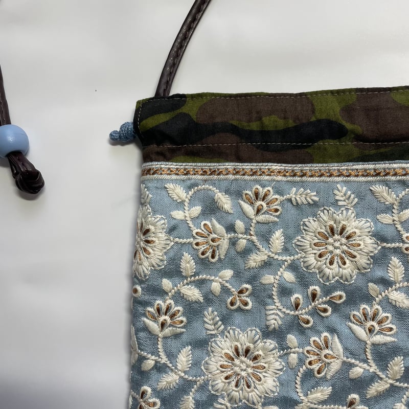 サコッシュ&巾着 2way ショルダーバッグ (インド刺繍ブレード×カモフラ