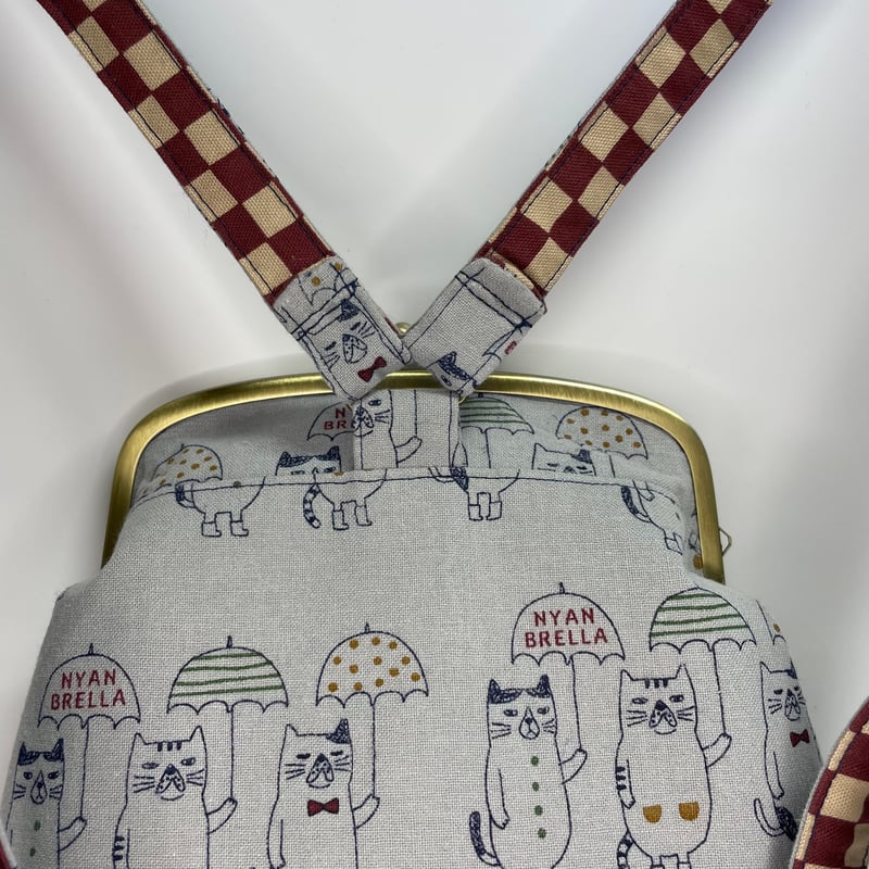 ネコ柄 市松模様 がま口ミニリュック | なりたまや