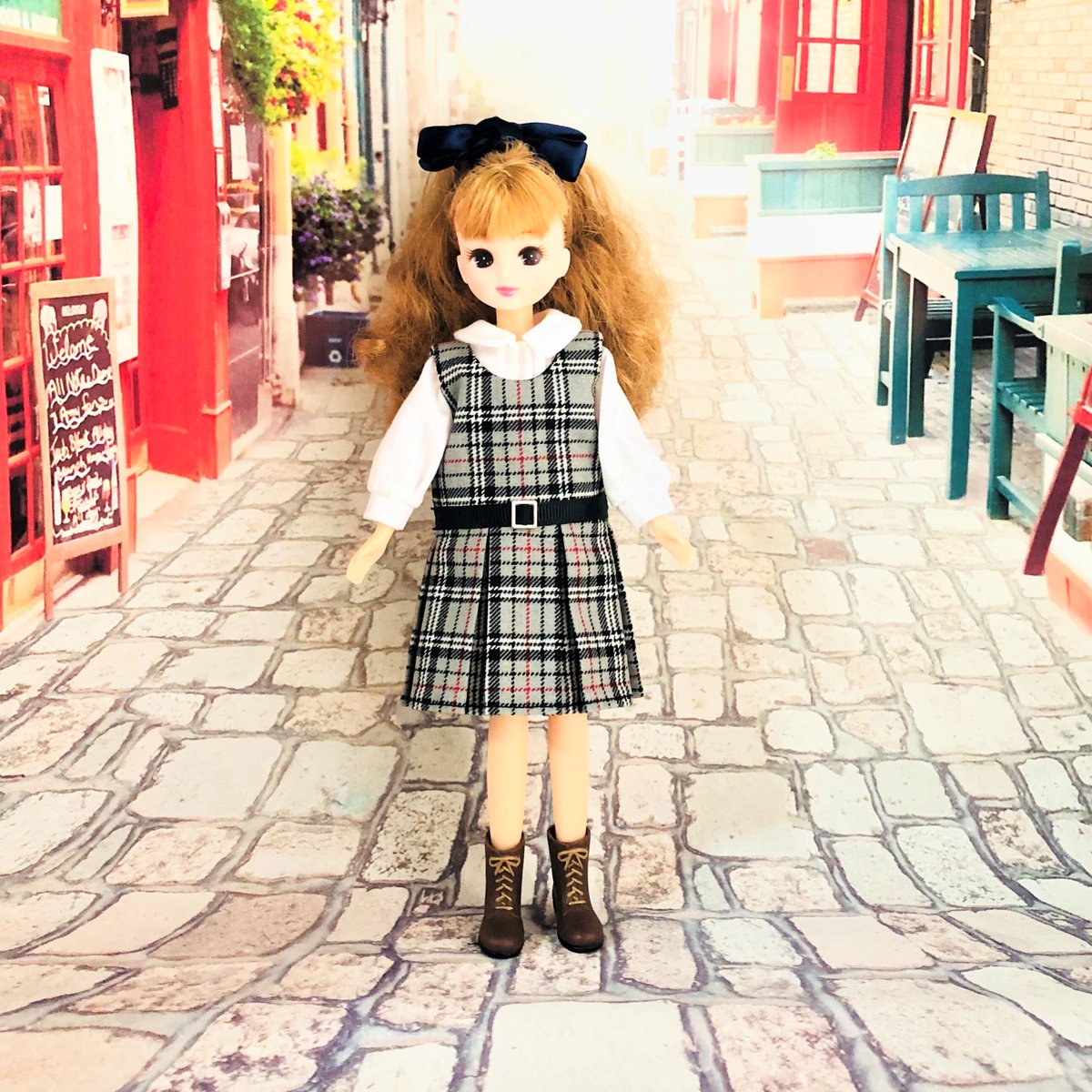 22センチドール☆1/6ドールサイズ☆ピンタックブラウス＆ロー 