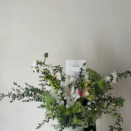 【L】arrangement ※自社配達限定/当店よりお近くの場合・地図参照