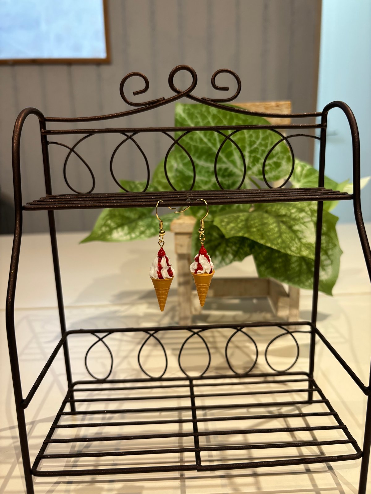 ソフトクリームイヤリングorピアス | 金沢美味しい作家