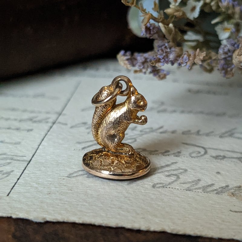 29800円→19800円】リスさんフォブシール | vintage fondé ヴィン