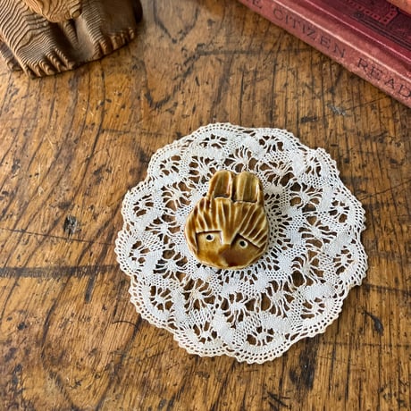 陶器ブローチ | STORES