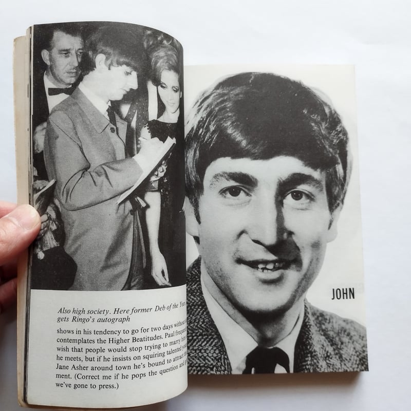 HERE ARE THE BEATLES』ビートルズを抱きしめたい貴方へ HERE ARE THE BEATLES』ビートルズを抱きしめたい貴方へ