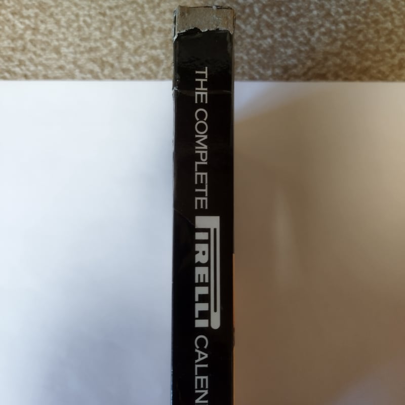 pirelli calendar classicis 写真集 Iconic Photography of Pirelli Calendar Cataloged by TASCHEN