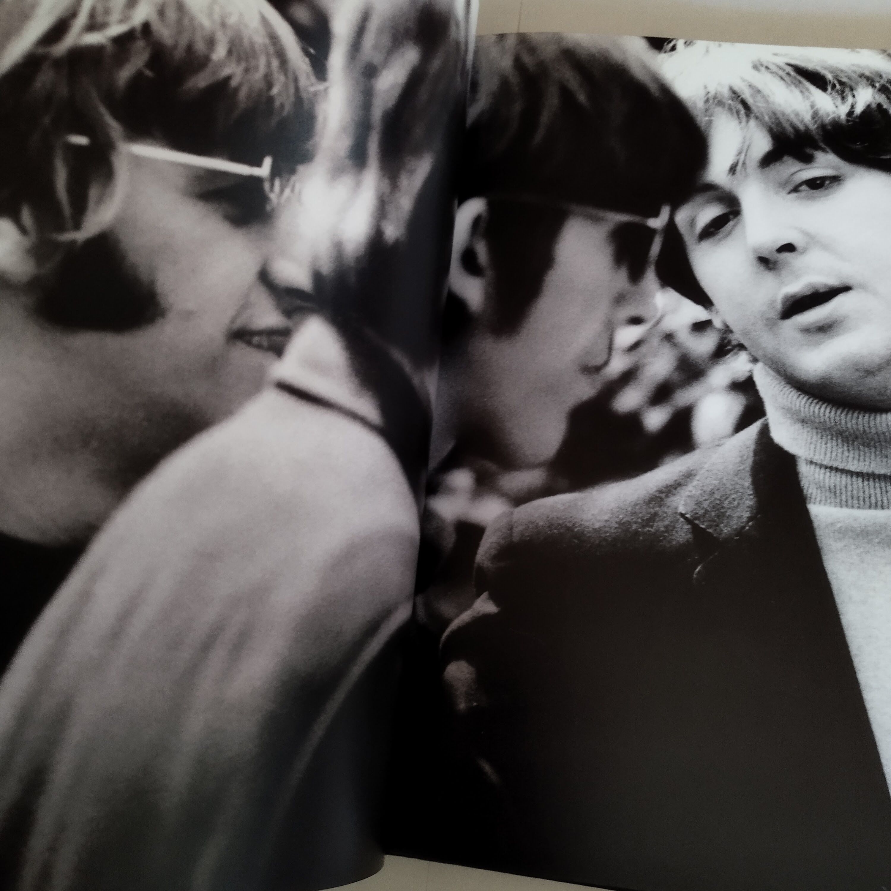 THE UNSEEN BEATLES 』 BOB WHITAKER ありのままのいやそれ以上