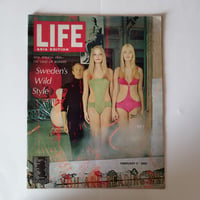 【LIFE】 ( February 3・1969)　ファッション写真家ノーマン・パーキンソンによるスウェーデンの最新ファッション！