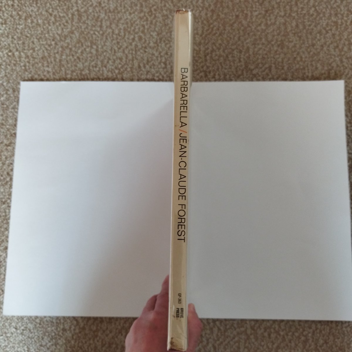 BARBARELLA』バーバレラ 当時の気配伝わるコミックブック！ | 古書