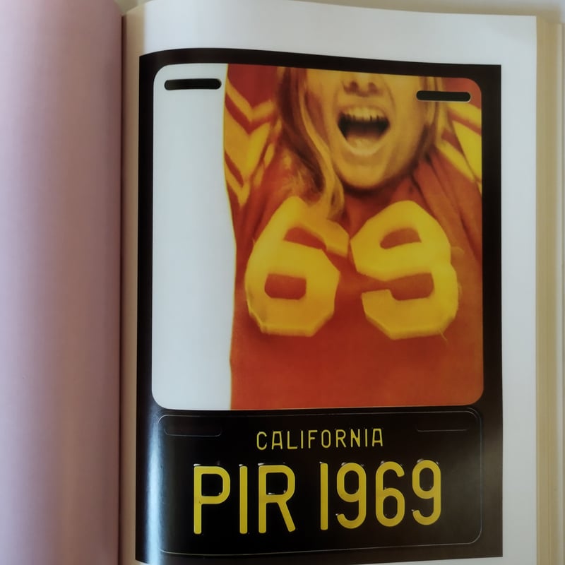 PIRELLI CALENDAR BOOK』序文・デビット・ニーブン エロテック