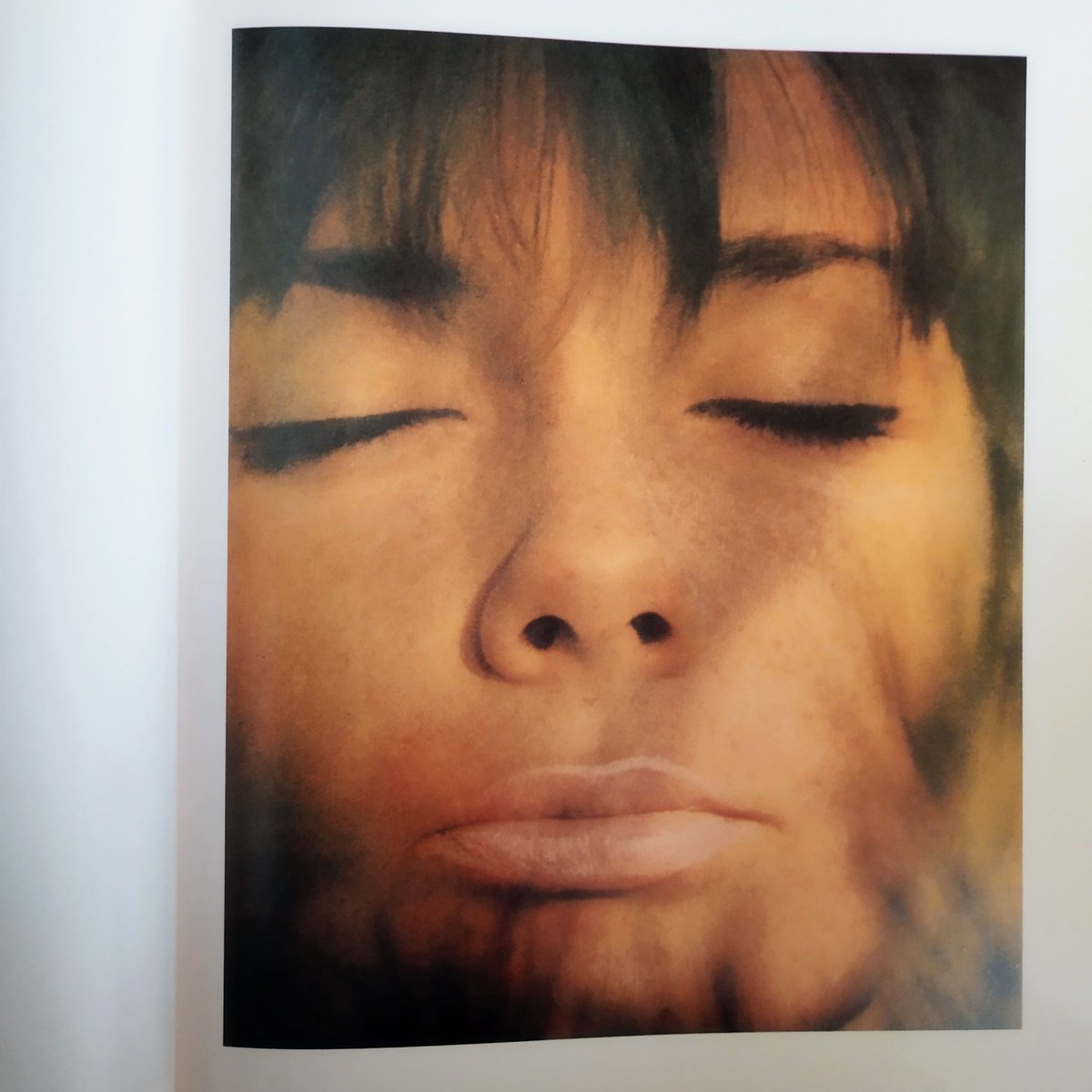 PIRELLI CALENDAR BOOK】 エロテックフォトとはいえもはやアート 貴方自