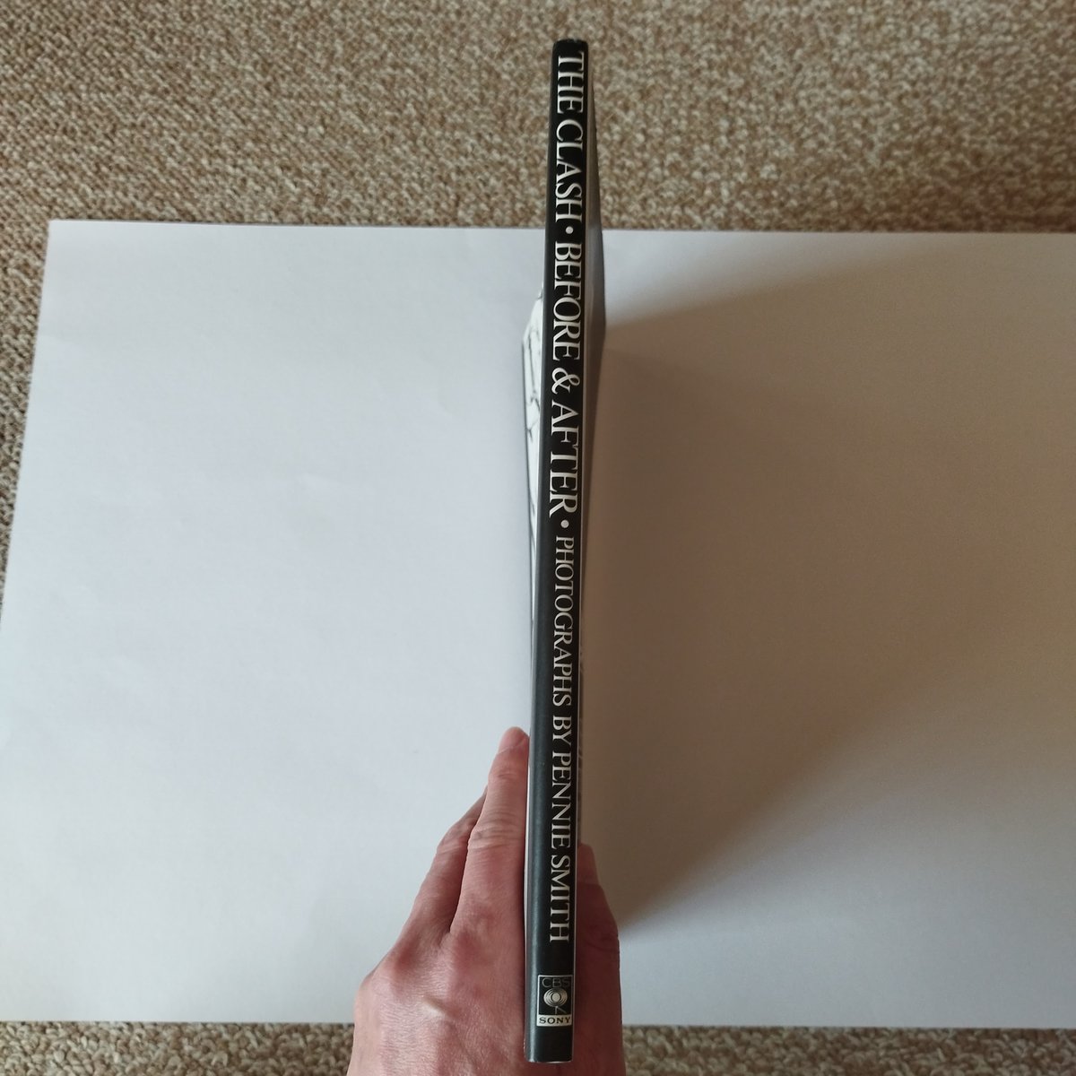 THE CLASH BEFORE & AFTER』クラッシュ写真集・日本版 美品 THE CLASH BEFORE & AFTER』クラッシュ写真集・日本版 美品