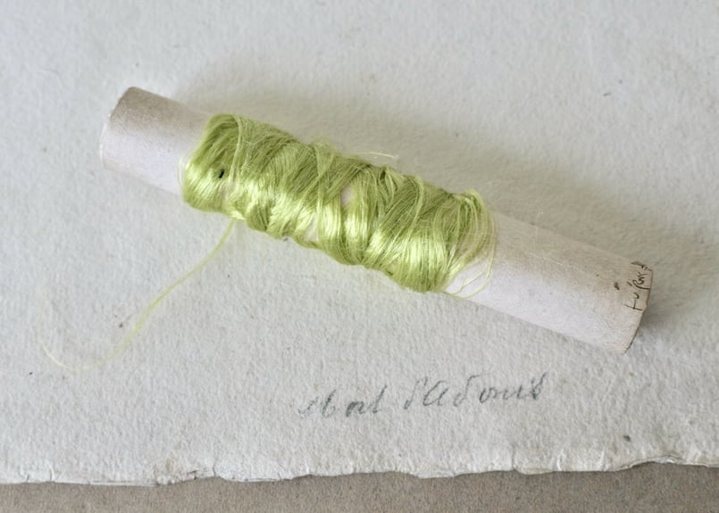 シルク糸 Silk thread / Made in Japan | tomoshibi.lit