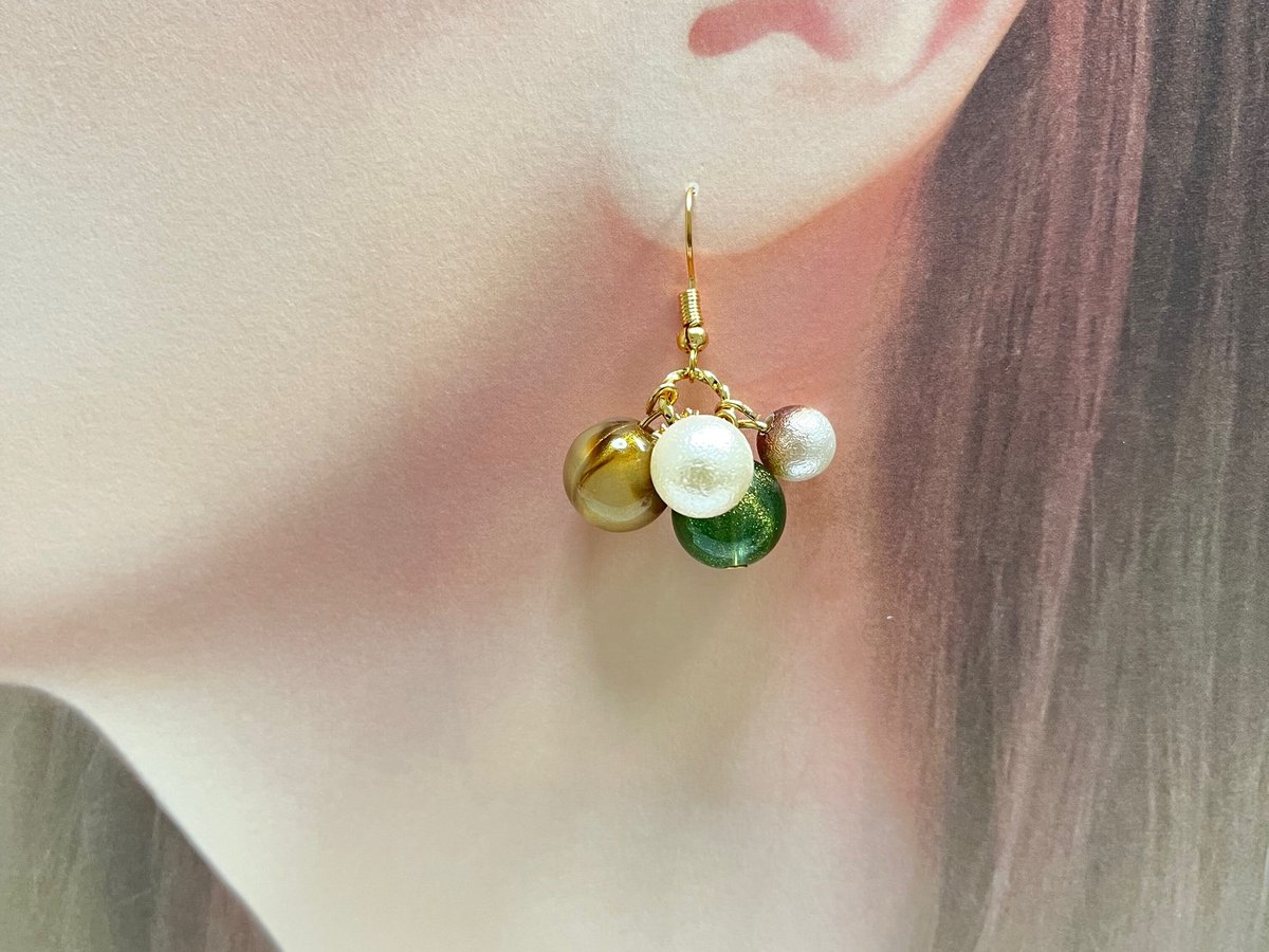 色々なシーンで使えるピアス | Dots shop