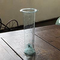 硝子の灯火器