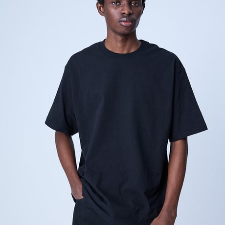 《COTTON RESEARCH CLUB》S/S Tubular T-Shirt / Black