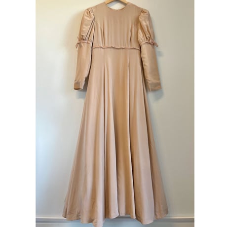 〈vintage〉back button & gigot sleeves dress