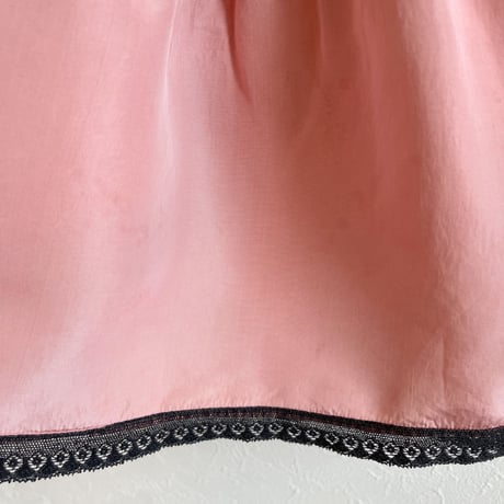 〈vintage〉pink tiered skirt