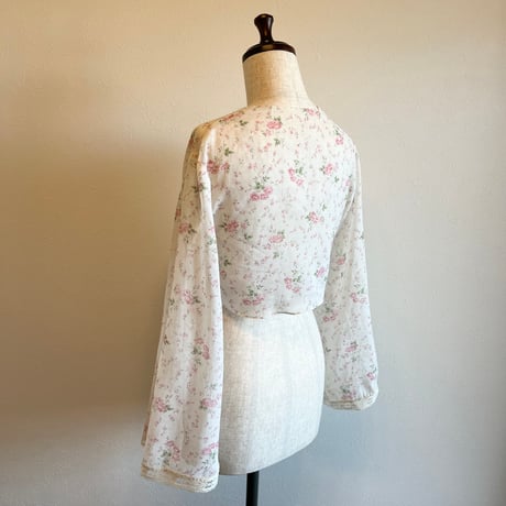 〈vintage〉rose pattern cropped blouse