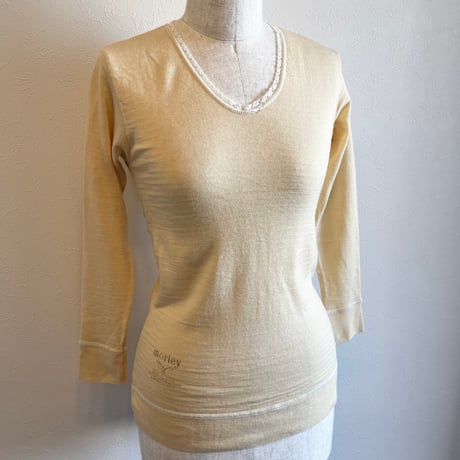 〈vintage〉made in England / wool cutsew