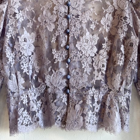 〈vintage〉back button lace blouse