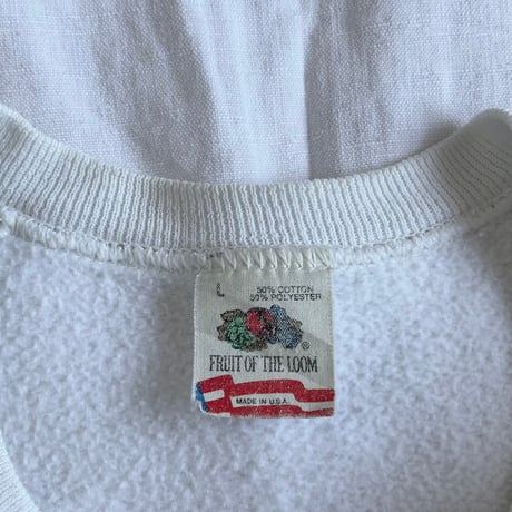 〈vintage〉made in USA / initial embroidery sweat