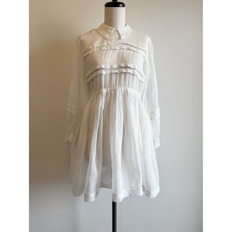 〈antique〉communion onepiece half length