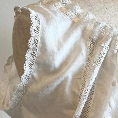 〈antique〉rudder lace & embroidery corsetcover blouse