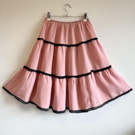 〈vintage〉pink tiered skirt