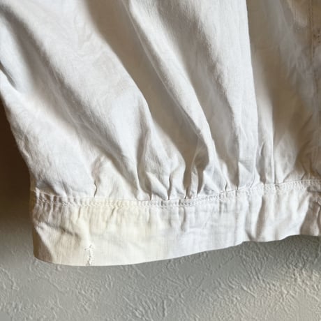 〈vintage〉eyelet sleeve tip blouse