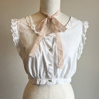 〈vintage〉eyelet sleeve tip blouse