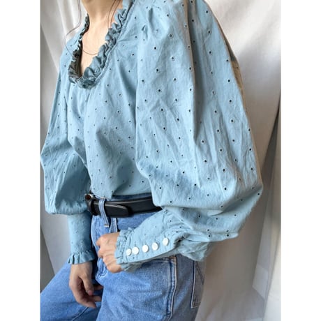 〈vintage〉eyelet cotton volume sleeve tops