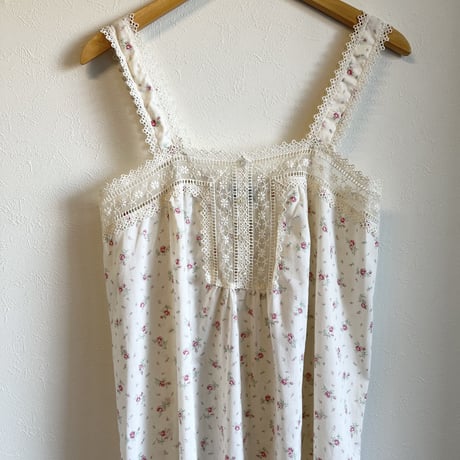〈vintage〉made in USA/petit rose pattern onepiece