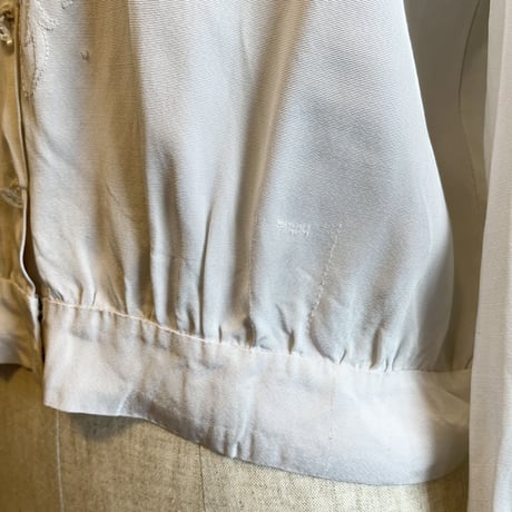 〈1940s vintage〉cutwork & embroidery blouse