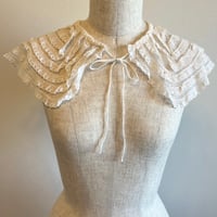 〈antique〉tiered lace false collar