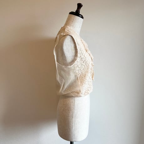 〈antique〉ribbon design lace tops