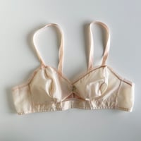 〈vintage〉peach pink sheer bra