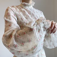 〈vintage〉 petit rose pattern shirring one-piece