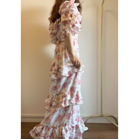 〈vintage〉rose pattern tiered dress