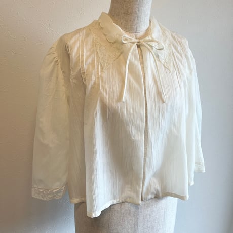 〈vintage〉butter color bed jacket