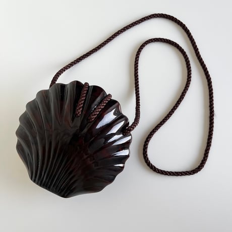 〈vintage〉shell motif bag